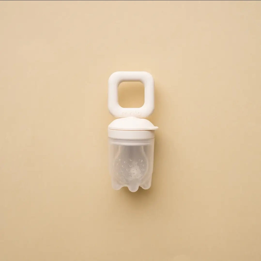 Silicone Feeder