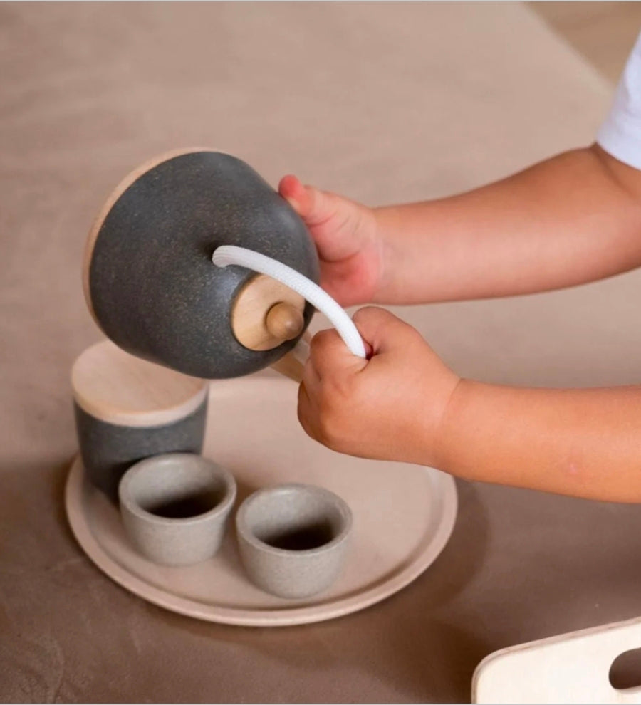 Classic Tea Set